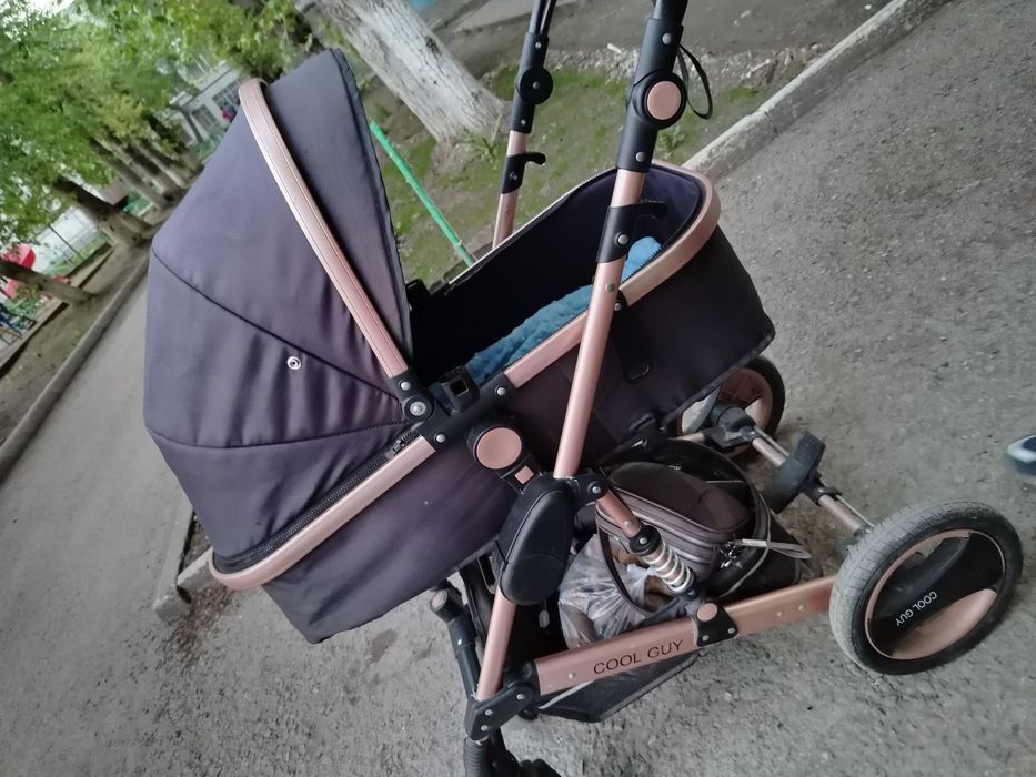 Продам коляску б/у