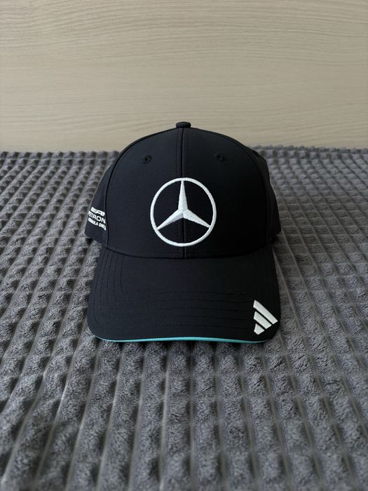 Mercedes Benz AMG Petronas F1 Team x Adidas шапка с козирка
