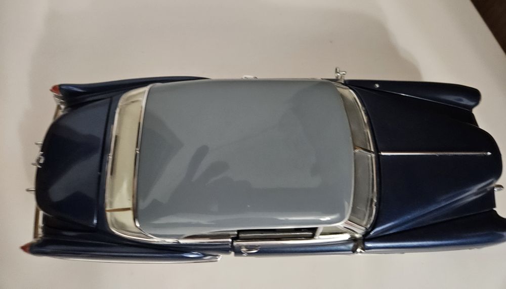 1:24 Franklin Mint 1949 Cadillac Coupe DeVille