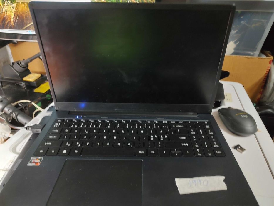 Laptop Cepter Cloud CCLOUD15R716 15,6" AMD Ryzen 7 5700U Display spart