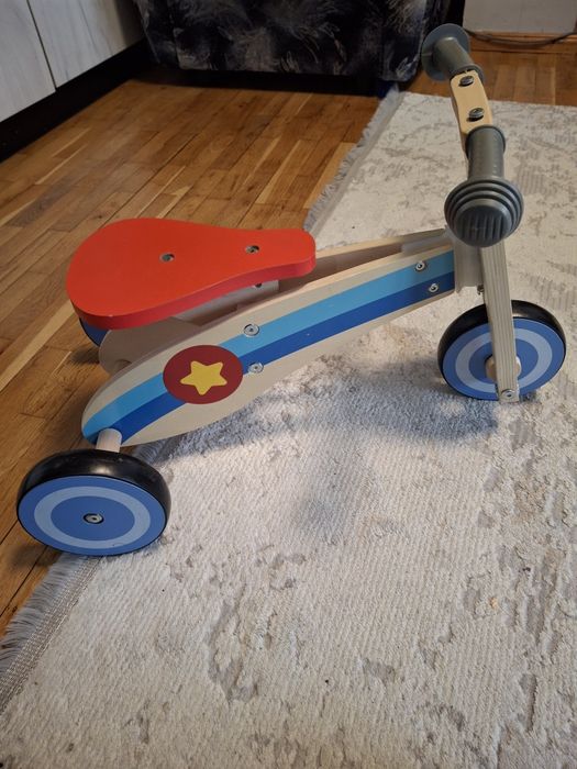 Детска триколка , колело