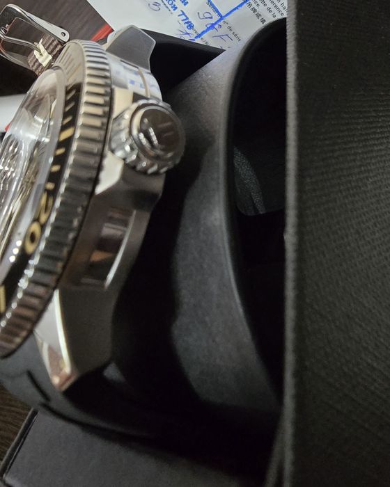 Мужской  часы...