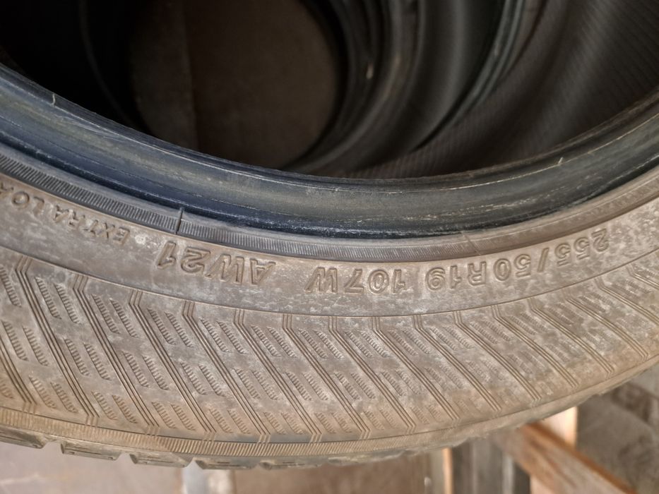 2 anvelope 255/50 R19 Yokohama allseason
