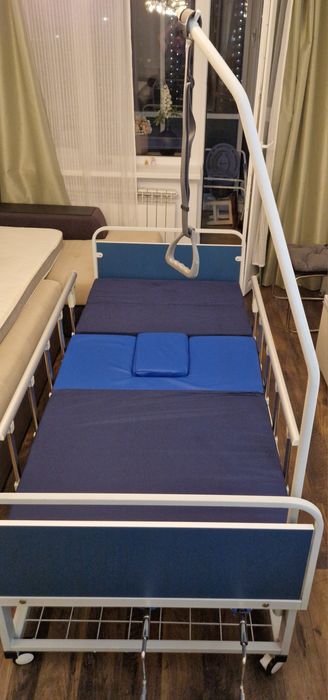 Продам медицинскую кровать