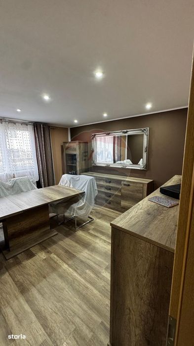 Casă în Darlos, teren 730 mp