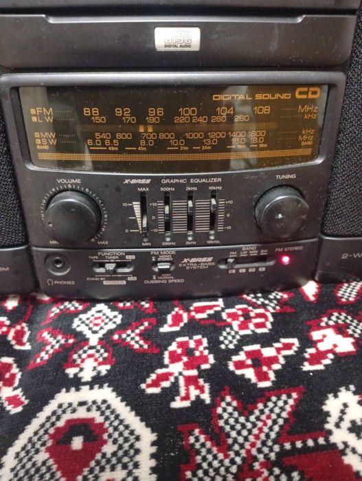 Radio caset cd Sharp ch 600