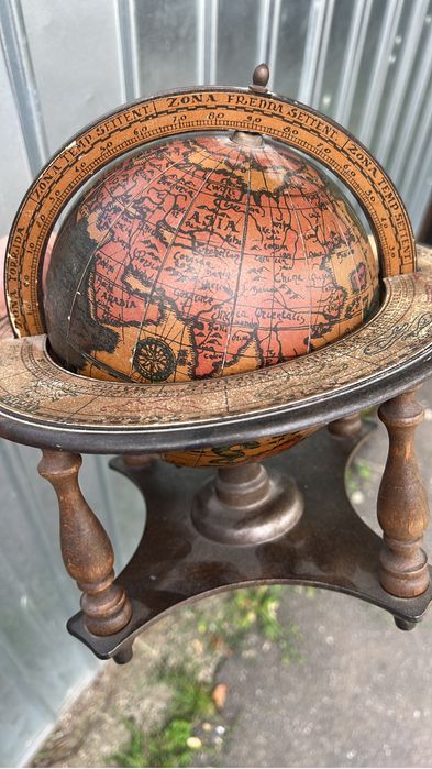 Glob decorativ zodiac