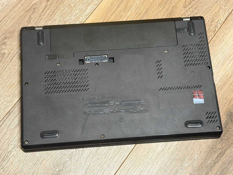 Lenovo Thinkpad X240 Intel i5 4200U/8RAM/256 SSD Samsung