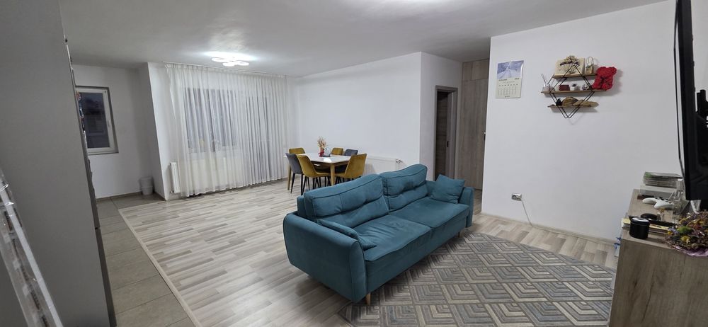 Apartament   floresti