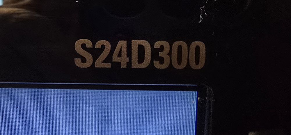 Vând monitor Samsung LED 24 inch