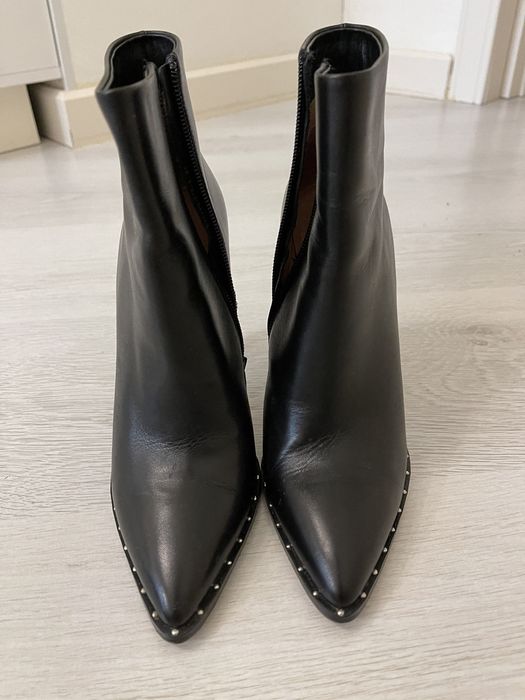 Ботильоны новые Basconi