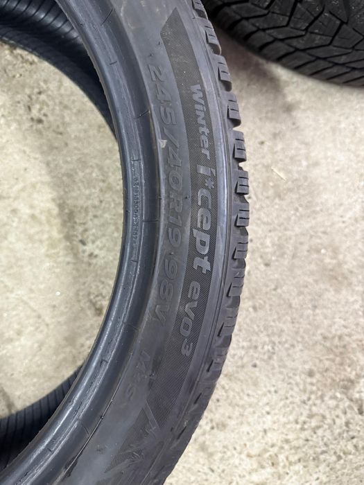 Anvelope 245 40 19 Hankook iarna 2024 ca Noi