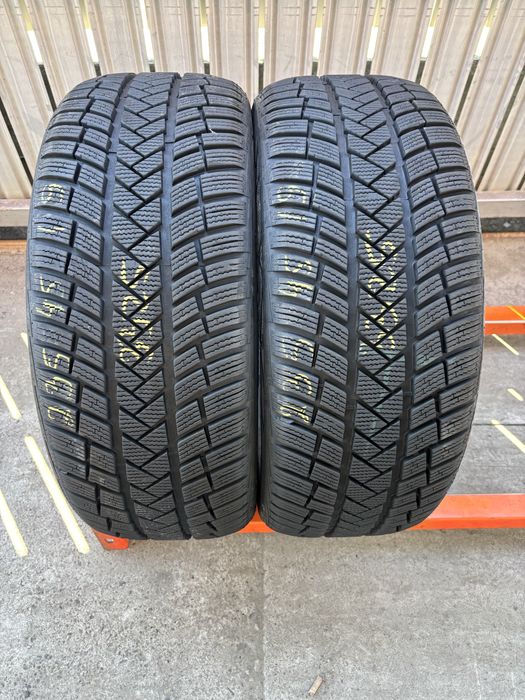 Anvelope Iarna 235/45/19 Vredestein WinTrac Pro 235 45 19 R19