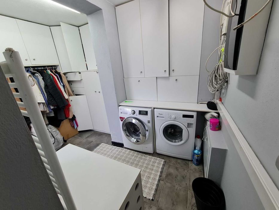 ПРОДАВА се самостоятелна къща 230кв.м в Palio Kavala (код 4184)