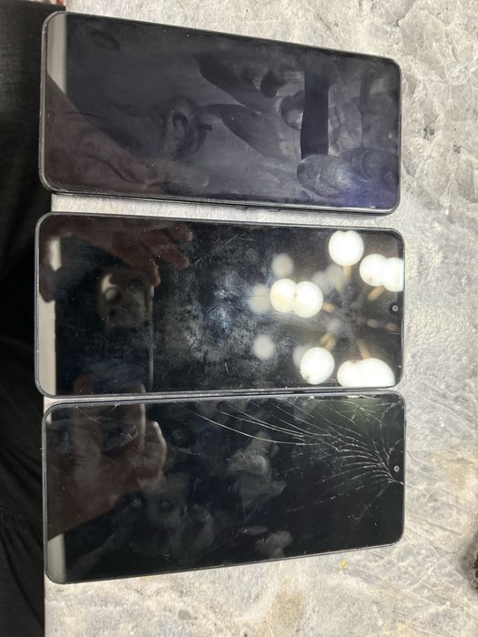 Продается телефони самсунг a06 xiaomi 12 t