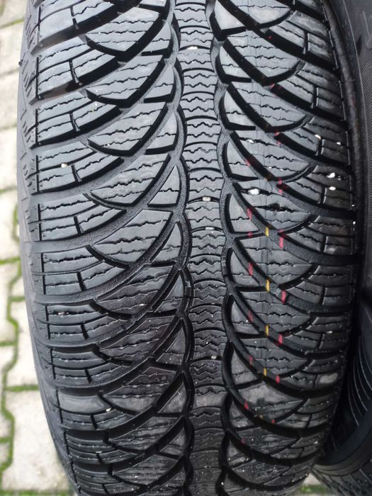 Anvelope set 4 buc 195 65 15 M+S DOT 2023,cu Jante pt Peugeot