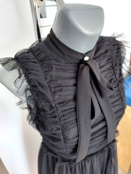 Официална рокля с тюл