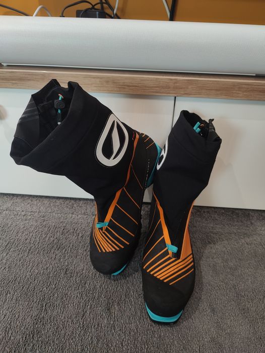 Bocanci Scarpa Phantom Tech HD, mărimea 43.5