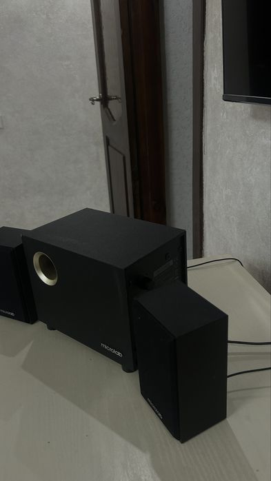Компьютерные колонки Microlab 2.1 с сабвуфером