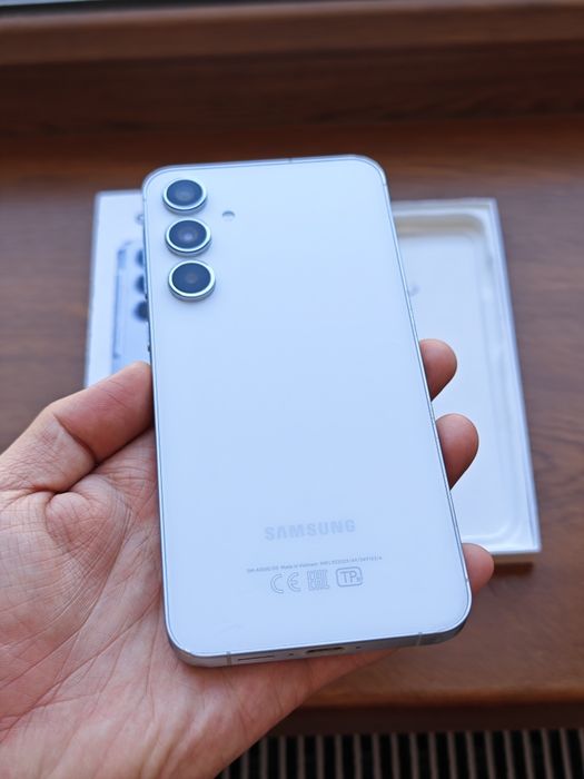 Samsung A55 256Gb 5G идеальный