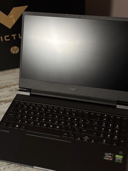 HP Victus 15 Gaming | Ryzen 5 | RTX 3050ti | 16 GB RAM | 512GB