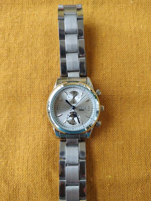 Дамски часовници