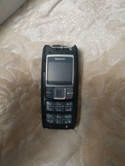 Телефон Nokia обычный