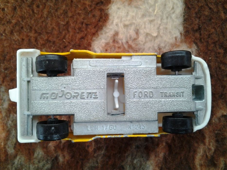 Majorette masinute metalice 7 cm jucarie copii (varianta 2)