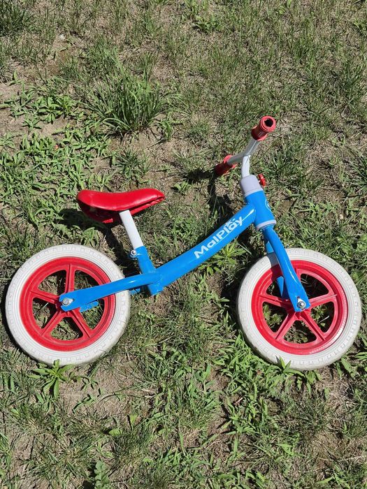 Bicicletă fără pedale MalPlay - Albastru/Roșu - Ideală pentru echilibru