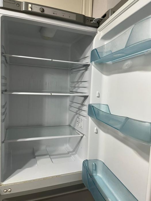 Срочно продается холодильник