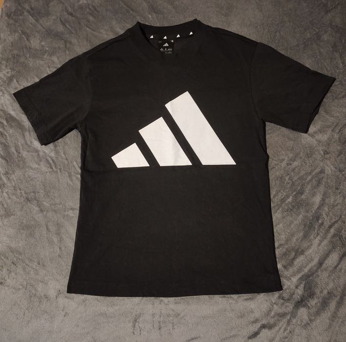 Дамска тениска adidas