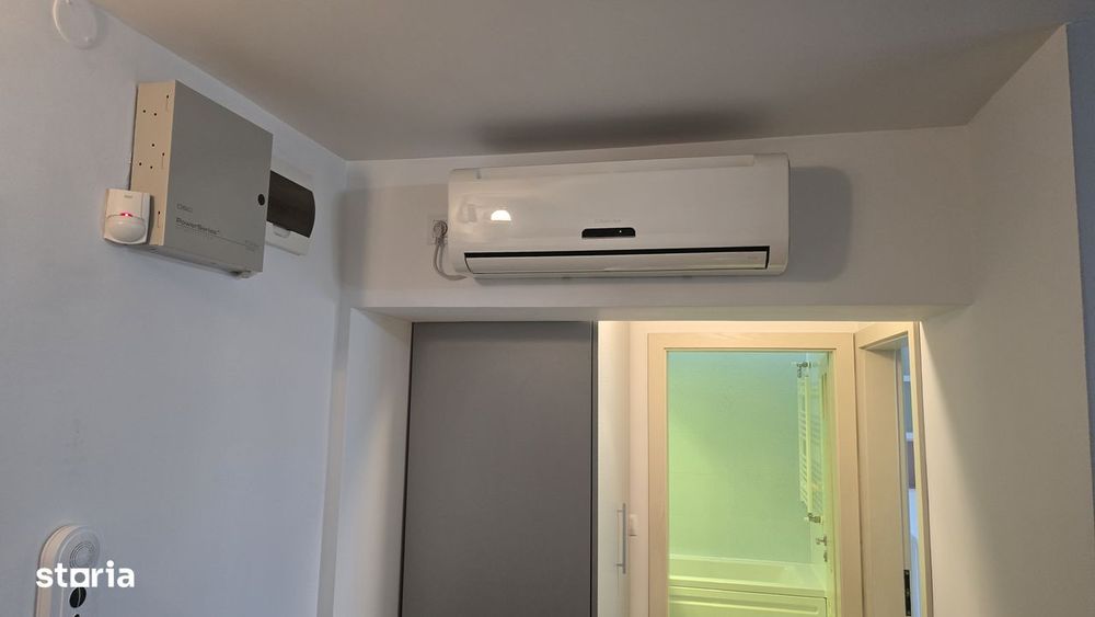 Inchiriez apartament 2 camere dec. Deva,  Spitalul Judetean, etaj 3,