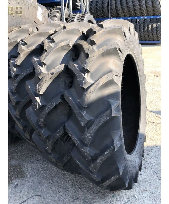 ANVELOPA 12.4-32 BKT TR135 8PR TT  Cauciucuri tractor, Fiat, Case, Fendt, John Deere, New Holland, Massey Ferguson, UTB   Cauciucuri tractor, Fiat, Ca