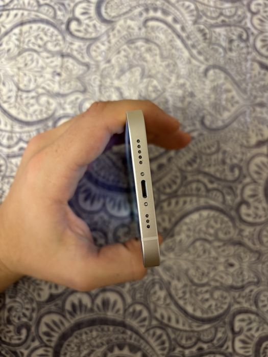 Iphone 12 de piese/recarosare