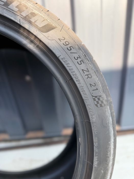 295 35 R21 Michelin Pilot Sport 4S MO1 DOT 2024