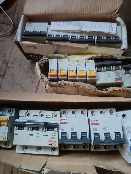 Продам выключатели предохранители автоматы