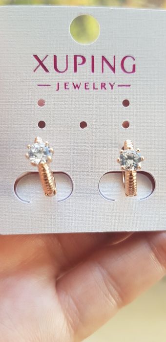 Серьги бижютерия