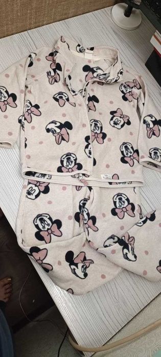 Теплый костюм Микки от H&M на 4
