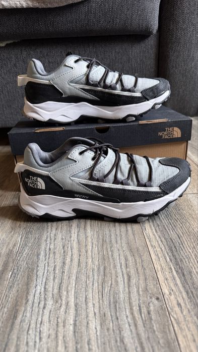 The North Face Trainers - vectiv taraval tech