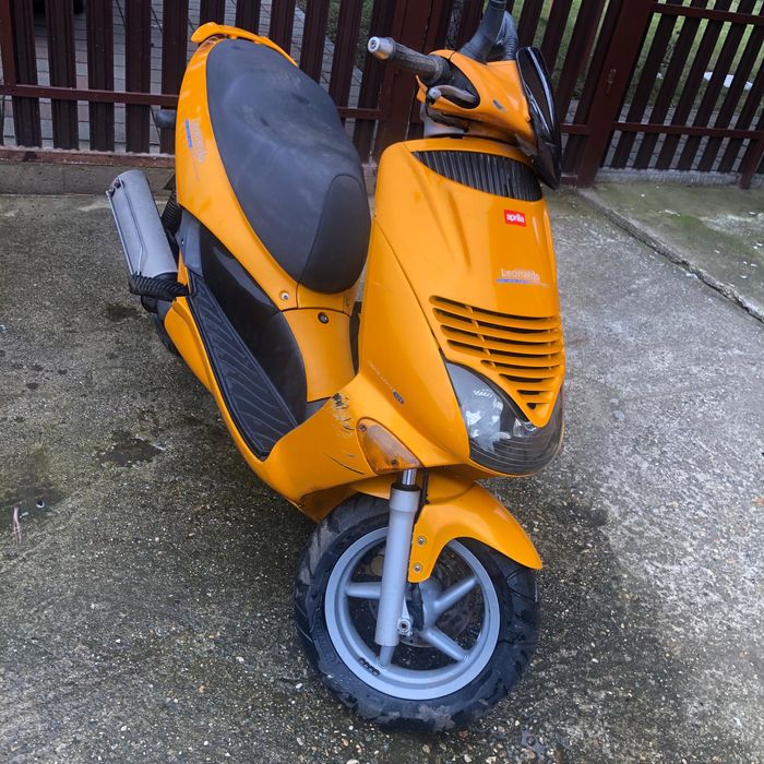 Aprilia Leonardo 125