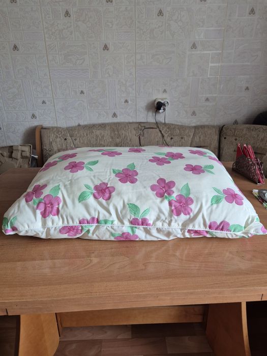 Продам новую подушку