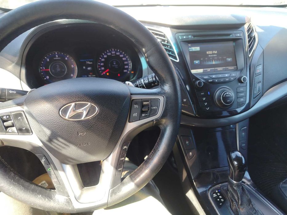 Vand plansa de bord Hyundai i40 2012