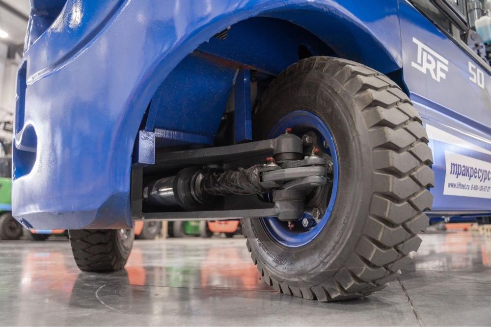 Вилочный погрузчик 5тонн