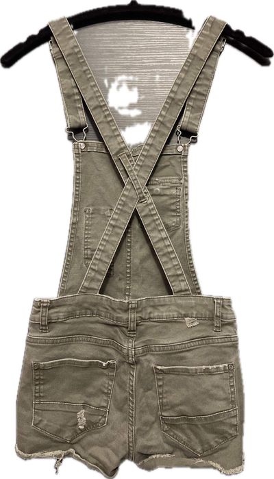 Гащеризон Bershka