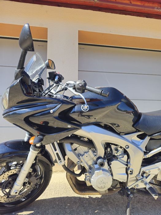 Vând motocicletă Yamaha Fz 6