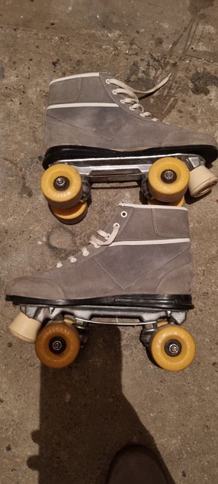 Role cu 4 roti marimea 38