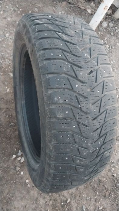 Резина зимняя 205/60R16