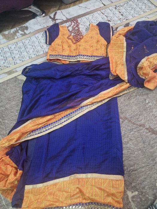 Продам детский индийский костюм