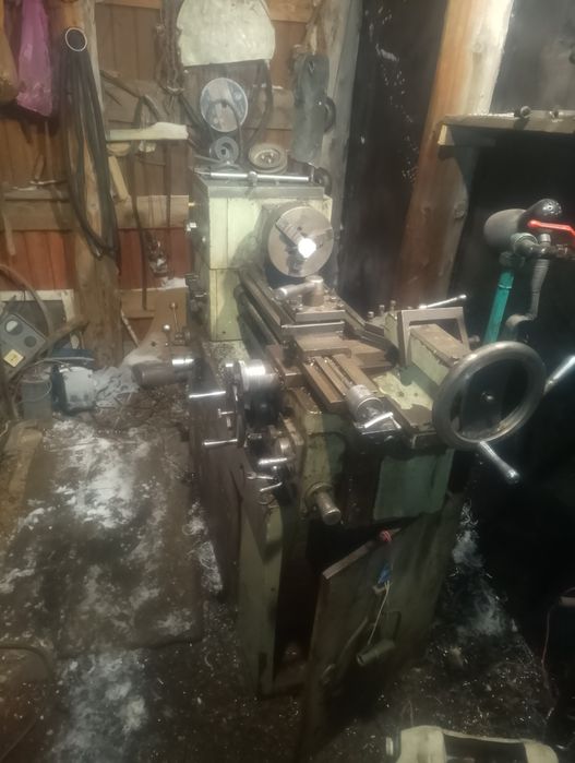 Токарный станок 16Б05П