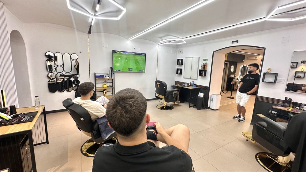 Închiriere scaun Frizer / Barber - Salon Epic No.7 Centru